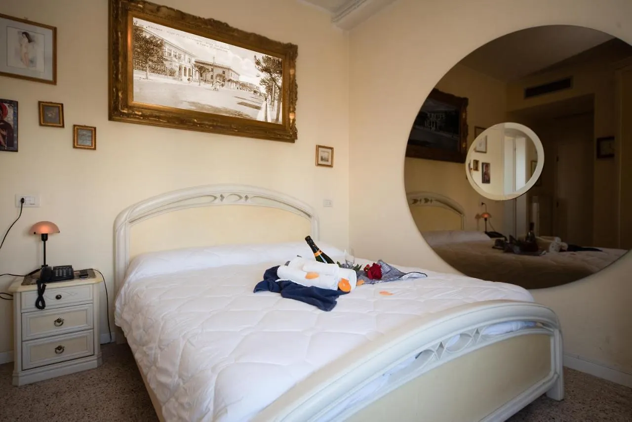Hotel Cristina Hospitality Centrale (Adults Only) Riccione Italy